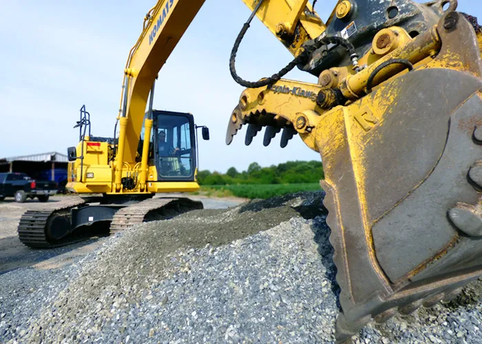 Hauling & fill dirt in Fort Lauderdale, FL